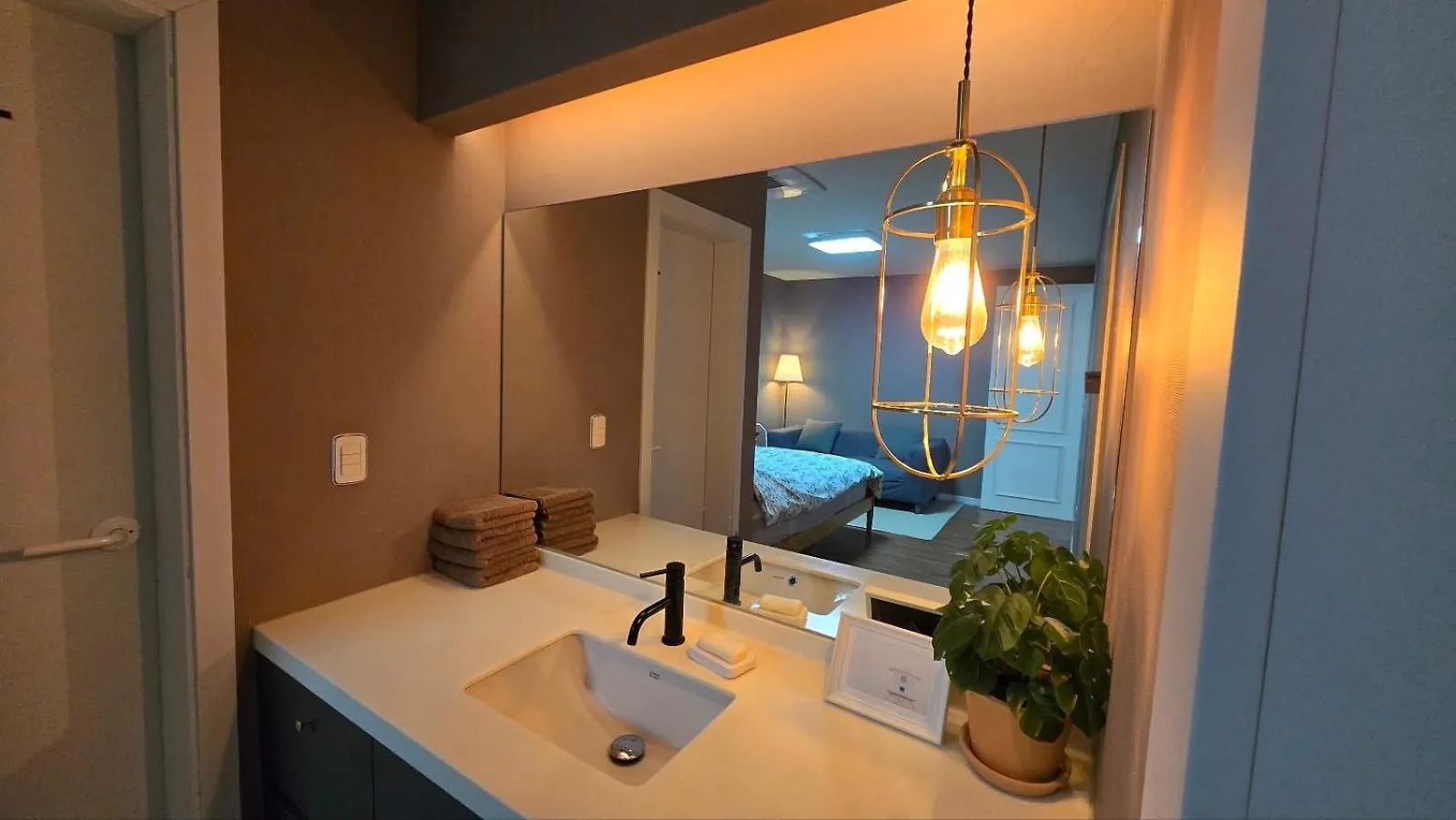 ホテル A Bridge House 2-C インチョン広域市 3*,