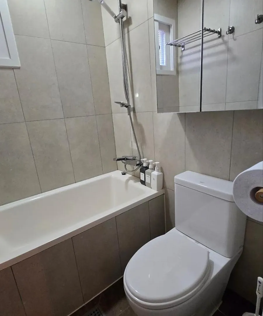A Bridge House 2-C Hotel Incheon 3*,  South Korea