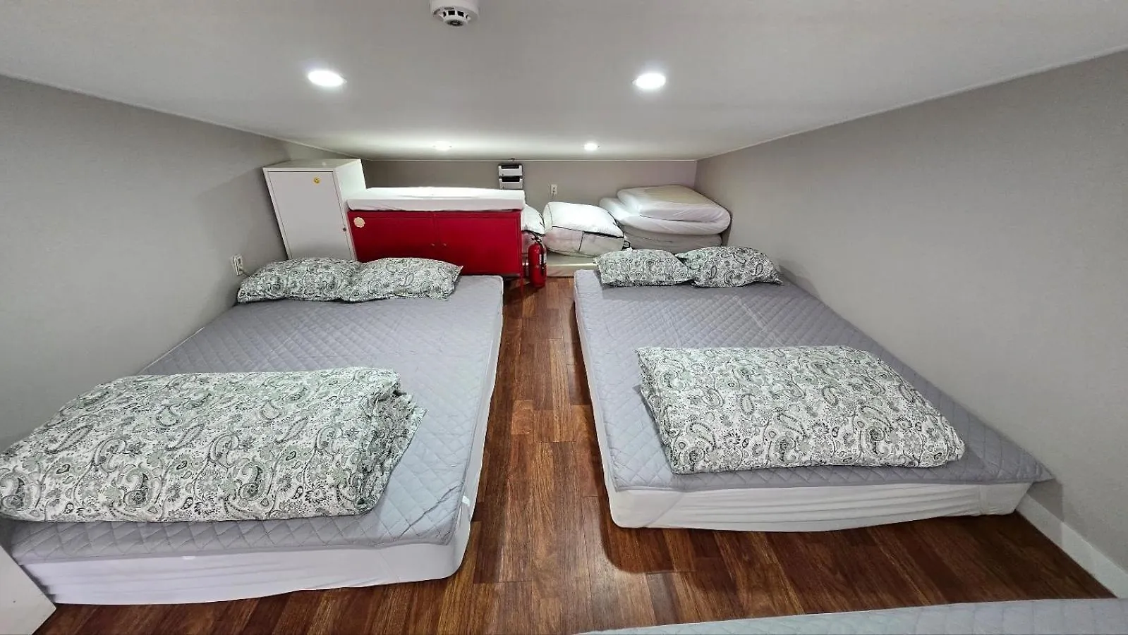 A Bridge House 2-C Hotel Incheon Wisma tamu
